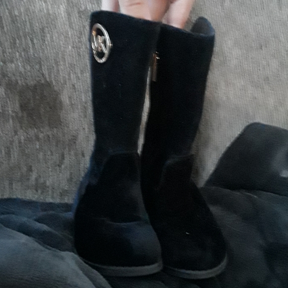 MK toddler boots - Picture 2 of 4